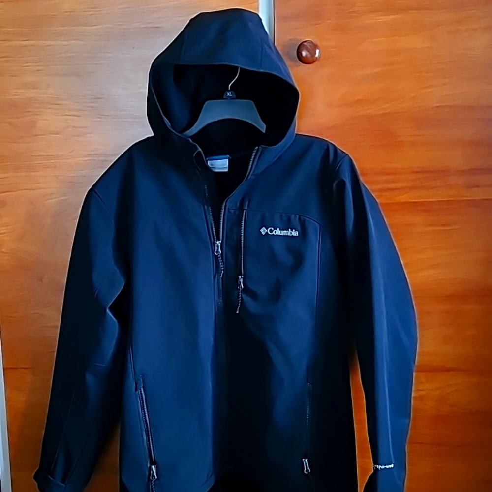Men's Columbia Hooded Jacket L Black